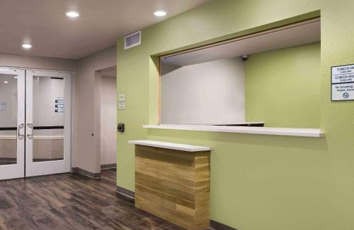 West San Antonio Hotel | WoodSpring Suites Lackland near Sea World