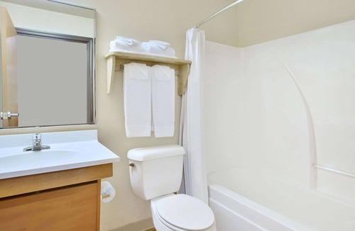 Lincoln Hotel | WoodSpring Suites Lincoln Northeast I-80