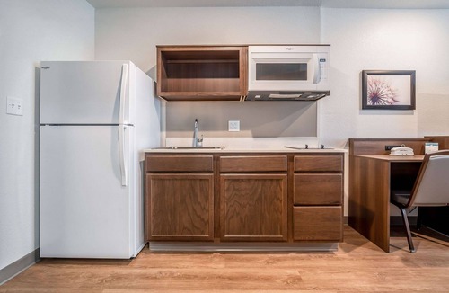East Naples Hotel | WoodSpring Suites Naples West