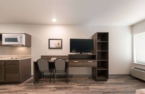 Bensalem Hotel | Woodspring Suites Philadelphia Northeast