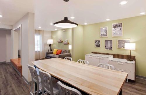 Dallas Hotel | WoodSpring Suites Plano - North Dallas