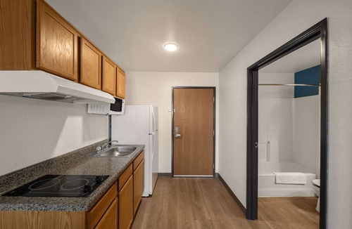 Rockwall Hotel | WoodSpring Suites Rockwall-East Dallas