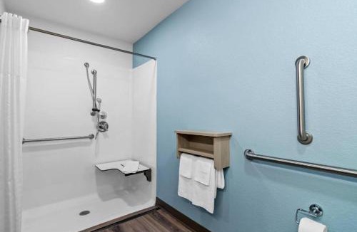 Lowell Hotel | WoodSpring Suites Rogers Bentonville