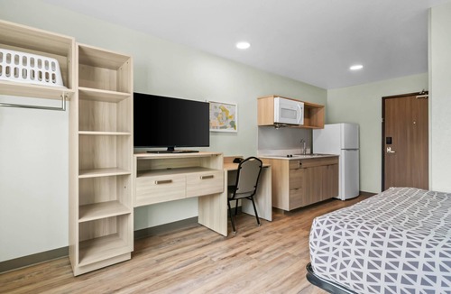 Lowell Hotel | Woodspring Suites Rogers Bentonville