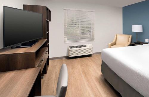 North San Antonio - SAT Hotel | WoodSpring Suites San Antonio Stone Oak