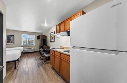 Southside Hotel | WoodSpring Suites San Antonio South