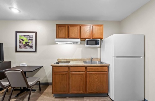 Southside Hotel | WoodSpring Suites San Antonio South