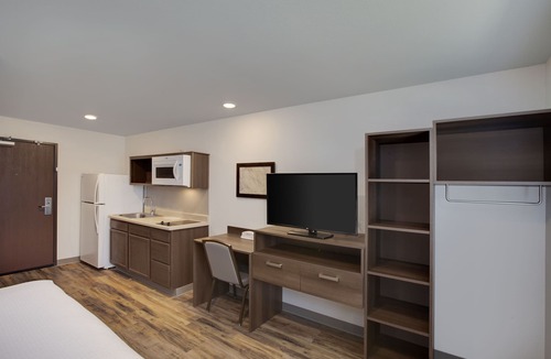 North San Antonio - SAT Hotel | WoodSpring Suites San Antonio Stone Oak