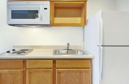 St. Charles Hotel | WoodSpring Suites St Louis St Charles
