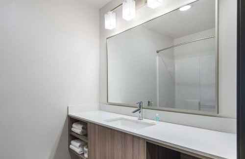 South Richland Hotel | WoodSpring Suites Tri-Cities Richland