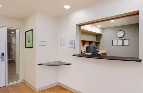 Virginia Beach Hotel | WoodSpring Suites Virginia Beach