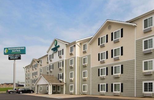 Bellmead Hotel | WoodSpring Suites Waco near University