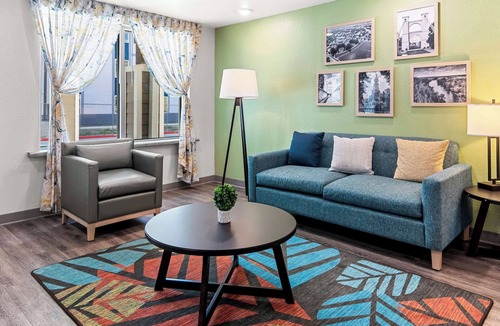 Waco Hotel | Woodspring Suites Waco South