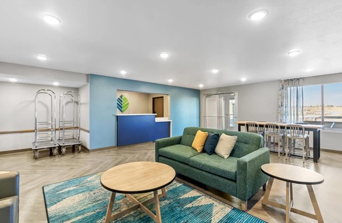 Strabane Hotel | WoodSpring Suites Washington Meadowlands PA