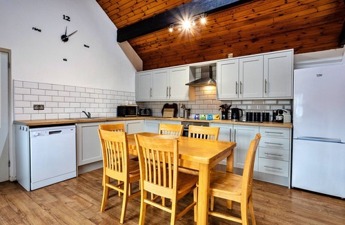 Ferryhill Ski Chalet | Woodstock Lodge