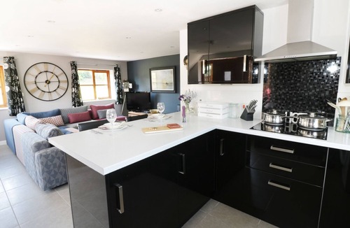 Alfrick Cottage | Woodstock Lodge