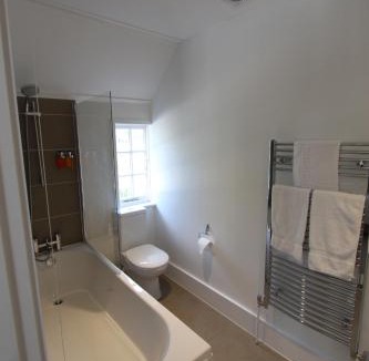 Charlton Apartment | Woodstock Suites