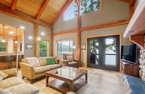 Hoodsport House | Woodstone Cabin