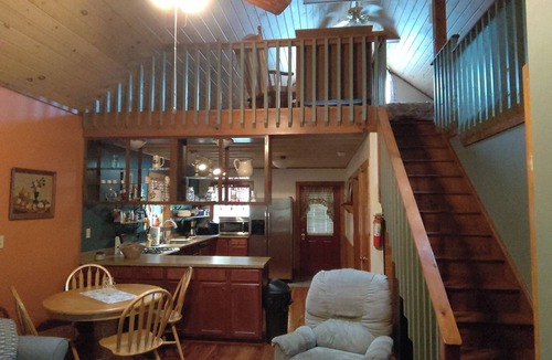 Cooperstown Ski Chalet | Woodview Retreat 3-bedroom Chalet in charming Cooperstown with Pool