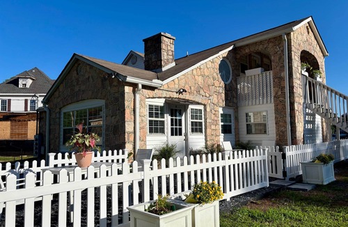 Dahlonega Villa | Woodward Villa A