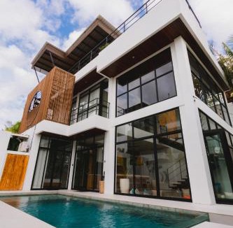 Munggu Villa | Woody Villa Pererenan