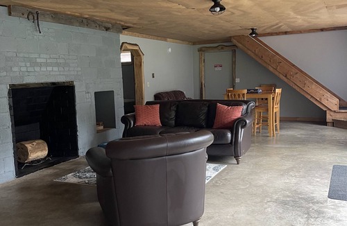 Lewis County House | Woof Pack Shack #3