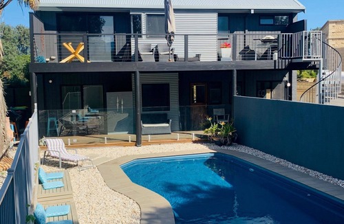 Cape Woolamai House | Woolamai Views - with solar heated pool