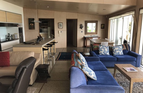 Matapouri House | Woolleys Bay house on the beach