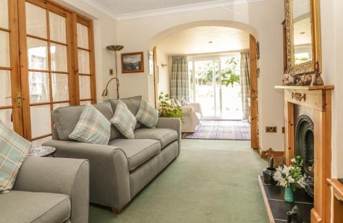 Goldsithney House | Woolly Welcome