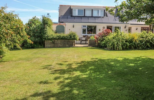 Goldsithney Cottage | Woolly Welcome