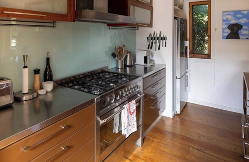 Spring Hill Other | WOOLSHED HOUSE, SPRINGHILL