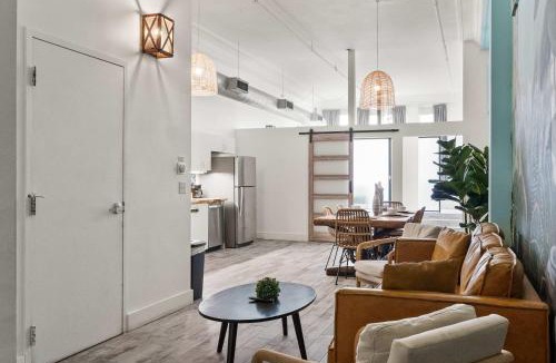 Gaslamp Quarter Apartment | Woolworth Loft - Stay in the Heart of Gaslamp