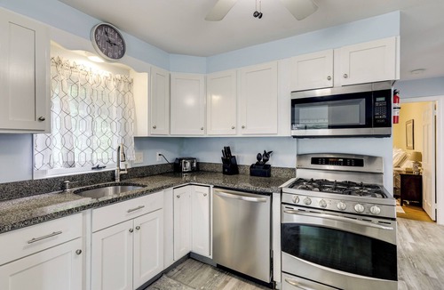 Forest Grove House | Worcester Home on Indian Lake w/Shared Boat Dock!