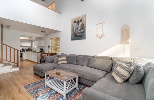 Park Hill House | Worcester Lodge: 2 BR, 2 BA House in Cambria, Sleeps 4
