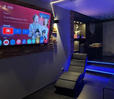 Voiron Apartment | Work in spa