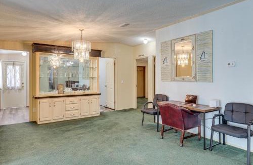 Boys Ranch House | Work, Play and Explore! Retreat with Deck in McAlpin