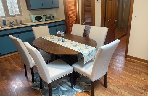 Assonet Condo | Work, Play, and Stay at this waterfront escape!