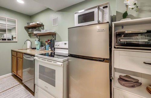 Pittsford Apartment | Work & Play in Pittsford: Quiet Home Near Parks