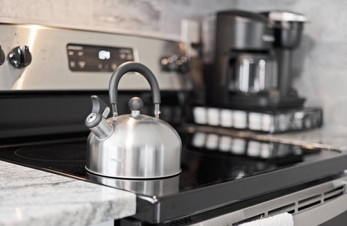 Clarksville House | Work&Play: Work Friendly, Ping Pong, & Grill