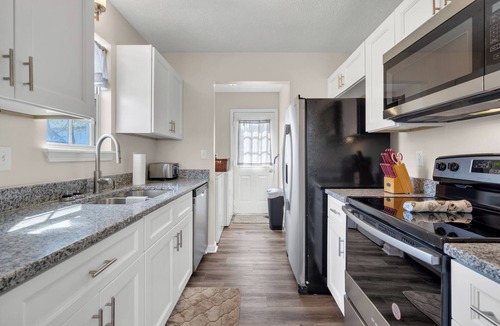 Oak Grove House | Work-Ready 3BR Home for 6 Near Ft. Campbell