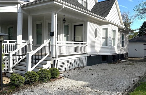 Bloomington Condo | Work & Relax 1BR w/Office in Prime Location