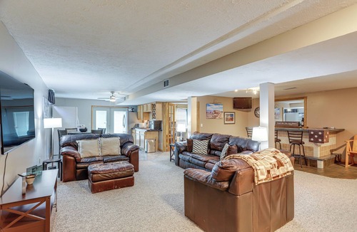 Ontario House | Work & Relax! Spacious Ontario Home w/Pool
