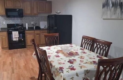 Ironbound District Apartment | Work + Study NYC+EWR Walk to Train