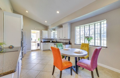 Sunnyvale Apartment | Work & Unwind, Stylish Sunnyvale Retreat!