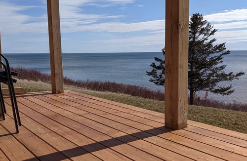 Brae Cottage | Workation, vacation on 350 feet private beachfront