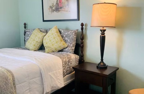 McNair Condo | Workers Haven Baytown Gated Near Plants