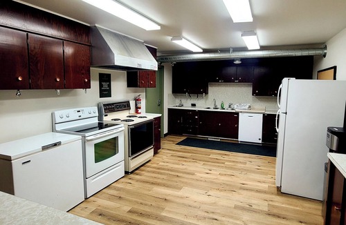 Esterhazy Hotel | WorkStay Lodging - Yarbo, SK - Near Esterhazy & Mosaic K1, K2, & K3