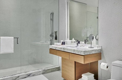 Brickell Hotel | World Class Amenities | Terrace Pool | Luxury Unit | Explore Brickell