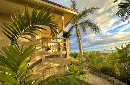 Lanikai Apartment | World Class View of Epic Lanikai Estate Flat Sleeps 5 in Luxuryn30 Day Stay Only
