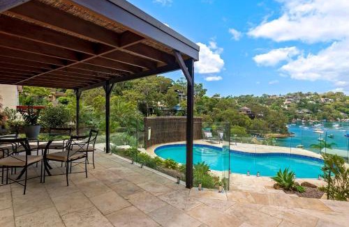 Seaforth House | World Class Villa Manly Beach HarbourView Sauna Private Beach